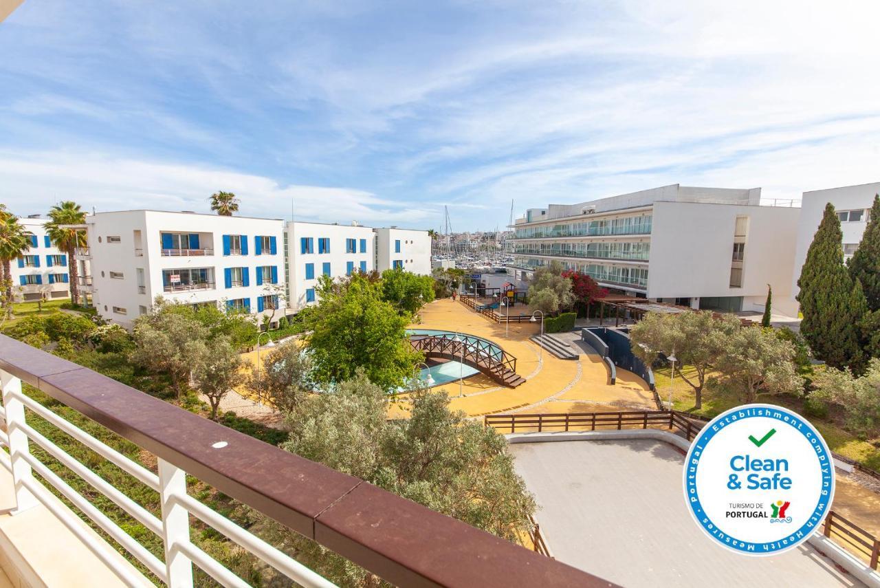 A69 - Felicidade Marina Apartment ラゴス エクステリア 写真